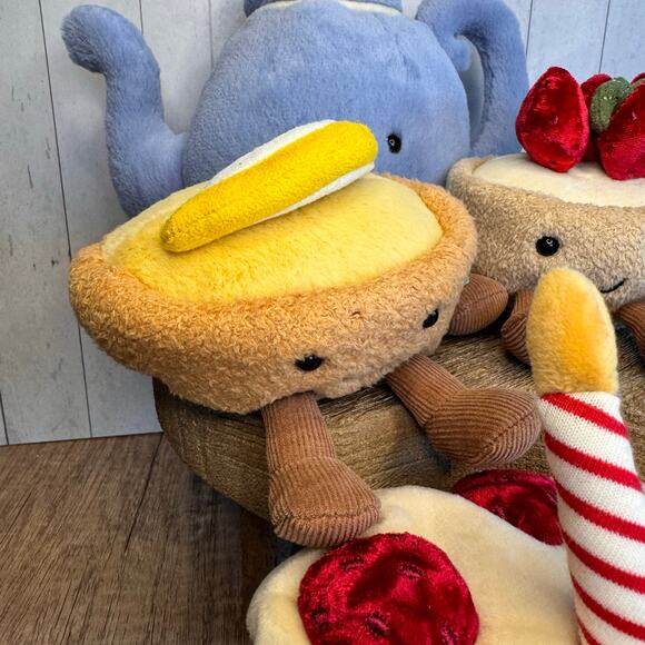 Jellycat Teapot and Pastry Set NWT Set of 4 Birthday Cake Strawberry Lemon - Picture 2 of 10